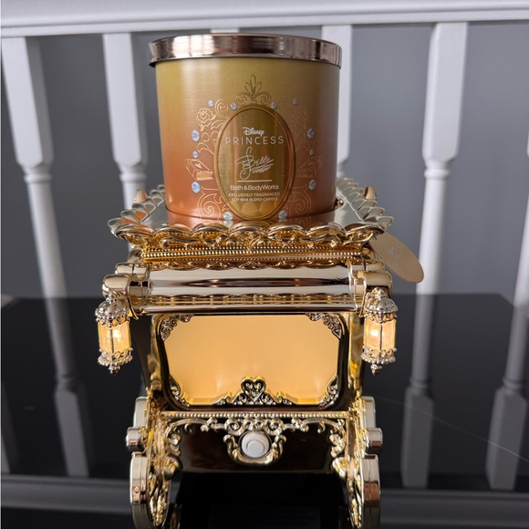 Bath & Body works Disney collection Princess Gold Carriage Candle Holder - Picture 3 of 5